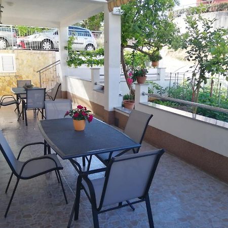 Apartmani Antonia Nakic -Stobrec Сплит Экстерьер фото