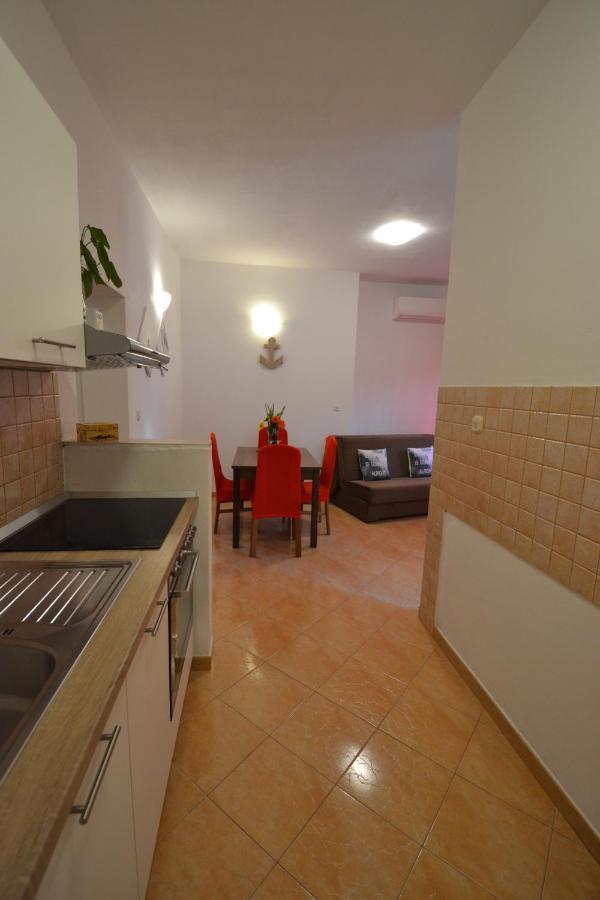 Apartmani Antonia Nakic -Stobrec Сплит Экстерьер фото